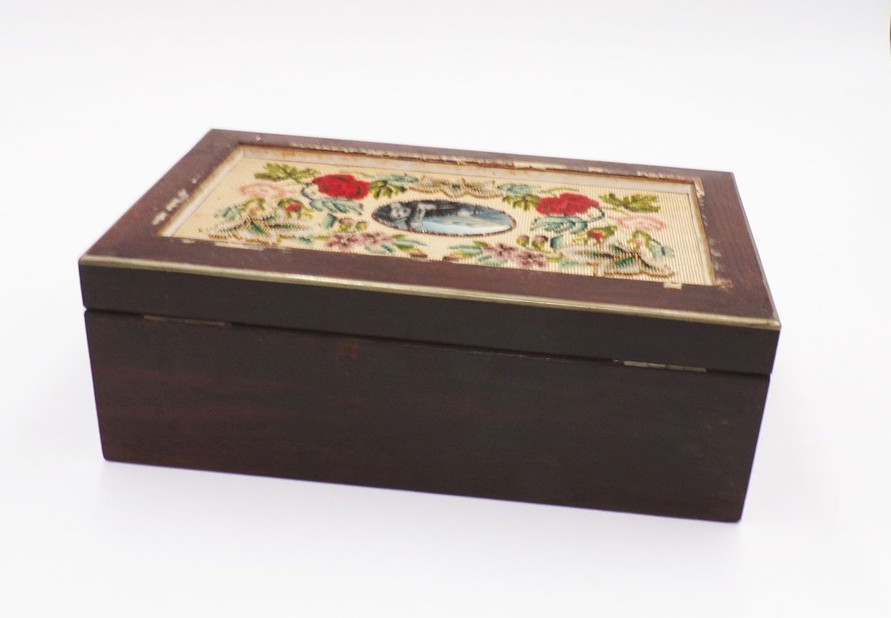 Alte Schatulle Holz Häkel Motiv Vintage Box Antik Truhe Deko