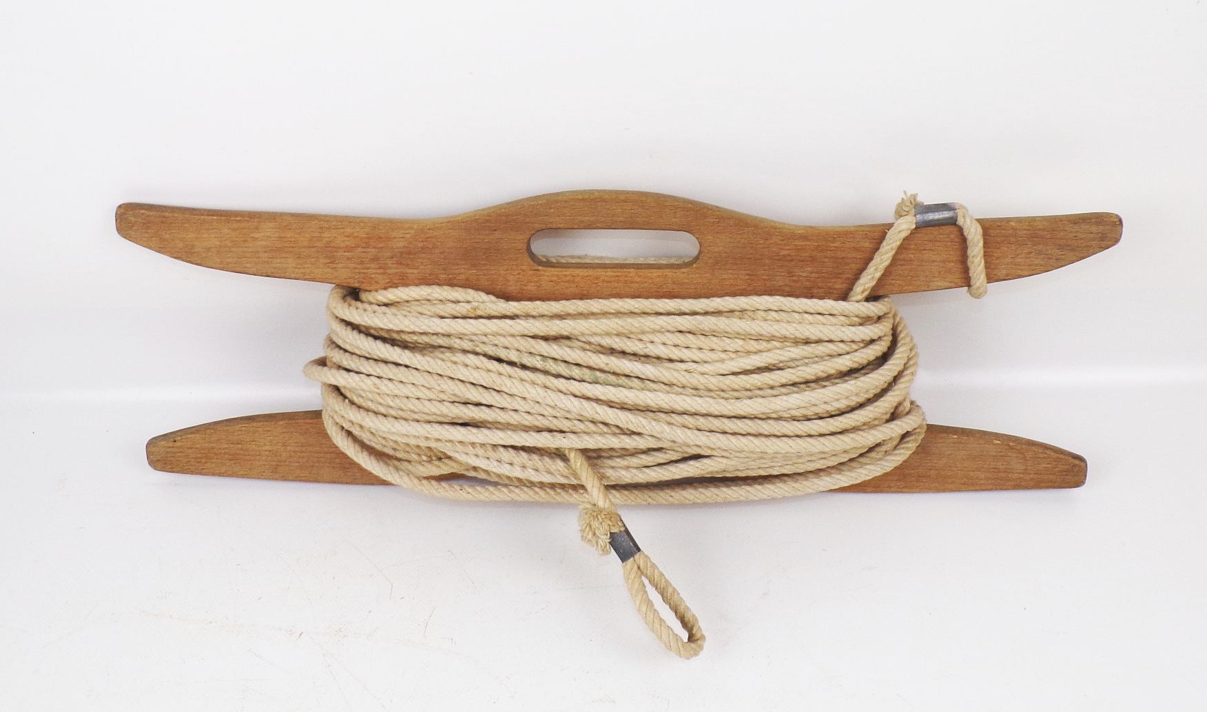 Alte Wäscheleine Haspel Holz Deko 