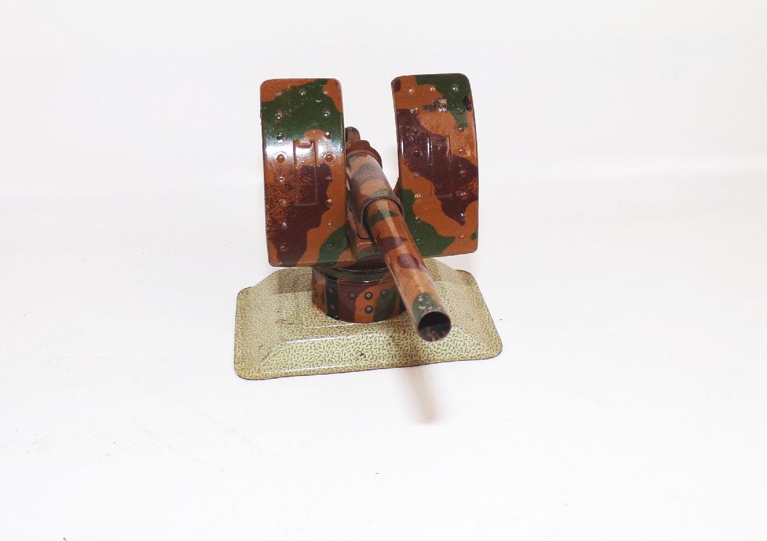 Altes Blech Geschütz drehbar Standgeschütz mimikry 2 Wk 