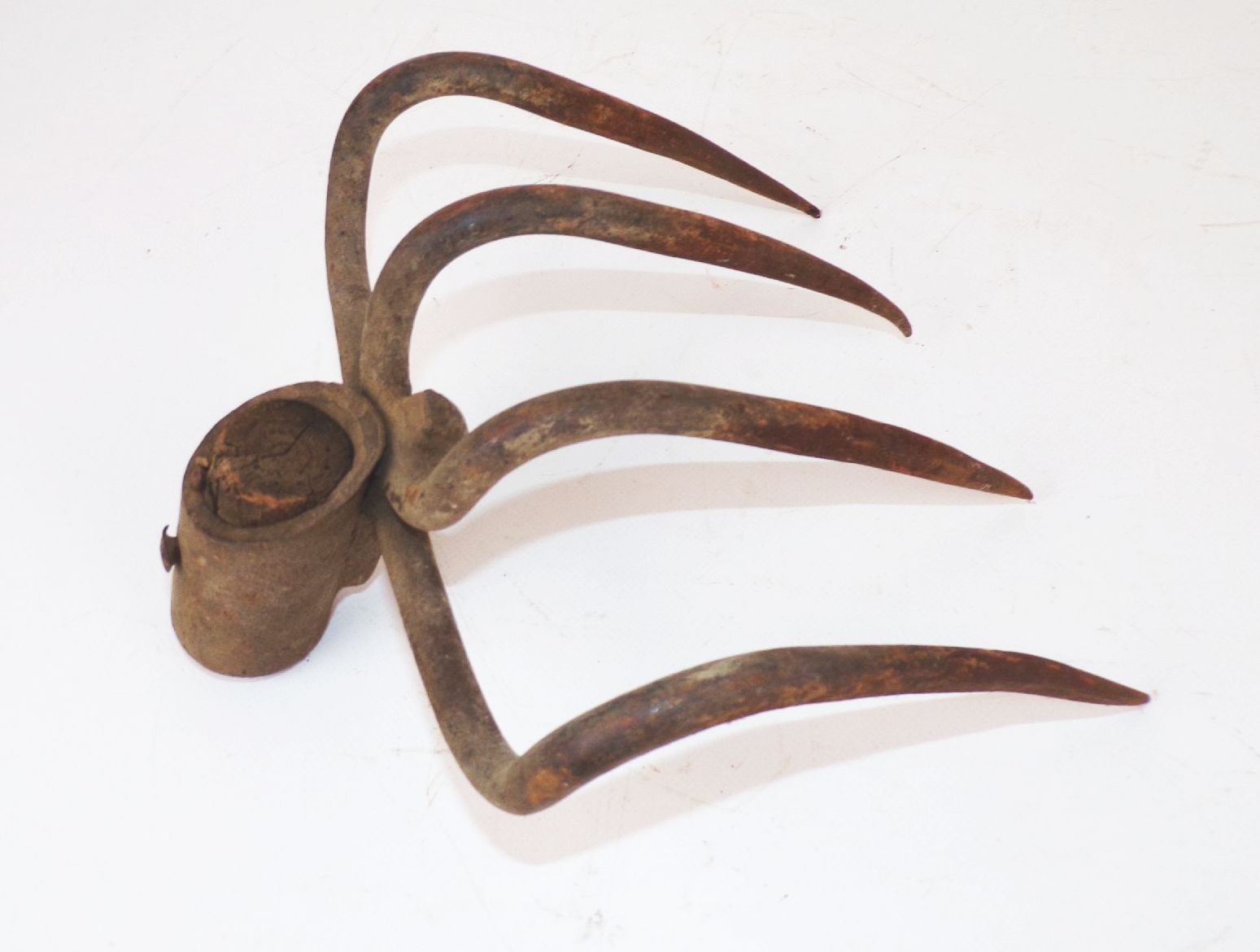 Alte Eisen Harke Gartengerät 5 Zinken Grubber 