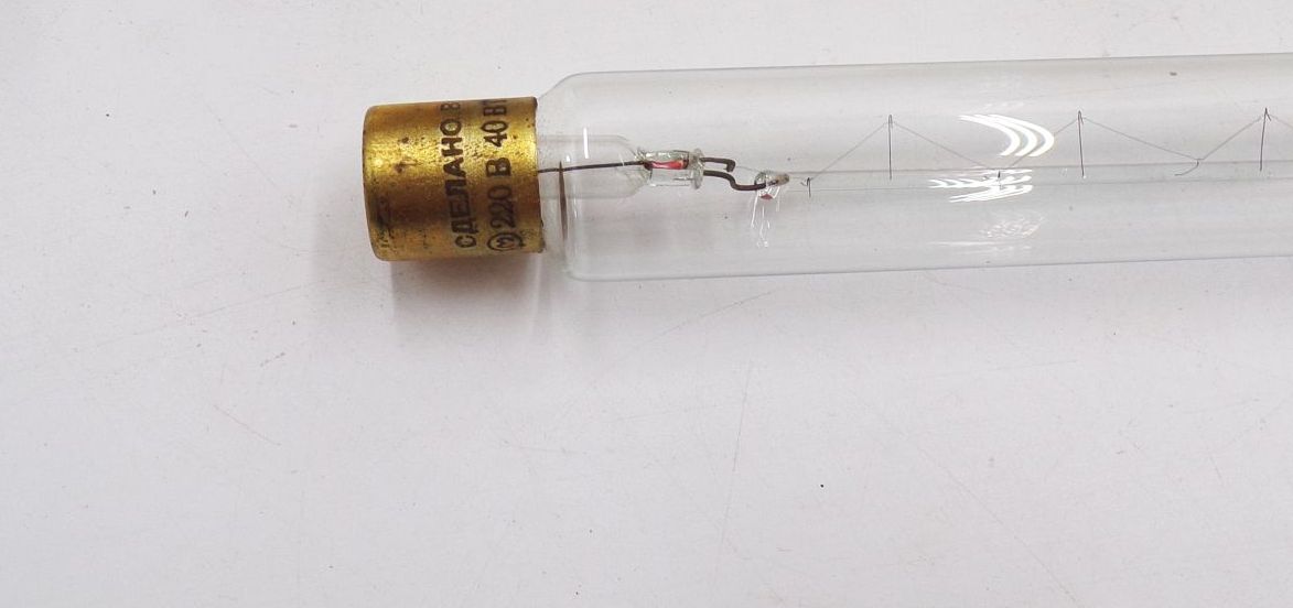 Alte Sofittenröhre Linienlampe Leuchtmittel Beleuchtung CCCP Russland 4 Stück Alte Sofittenröhre Linienlampe Leuchtmittel Beleuchtung CCCP Russland 4 Stück