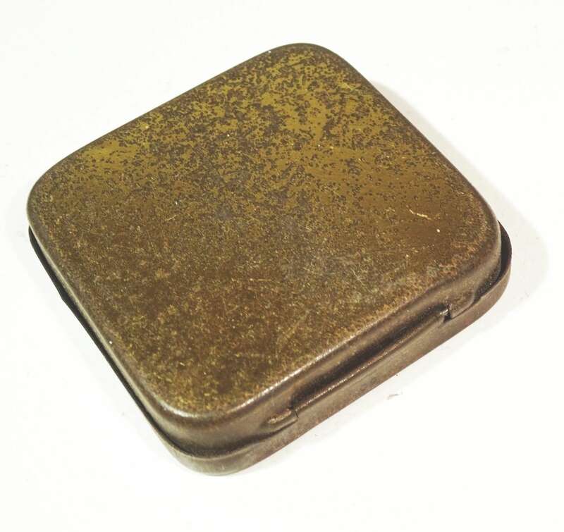 Nadeldose mit Grammophonnadeln Ondulette Gold leise Blechdose