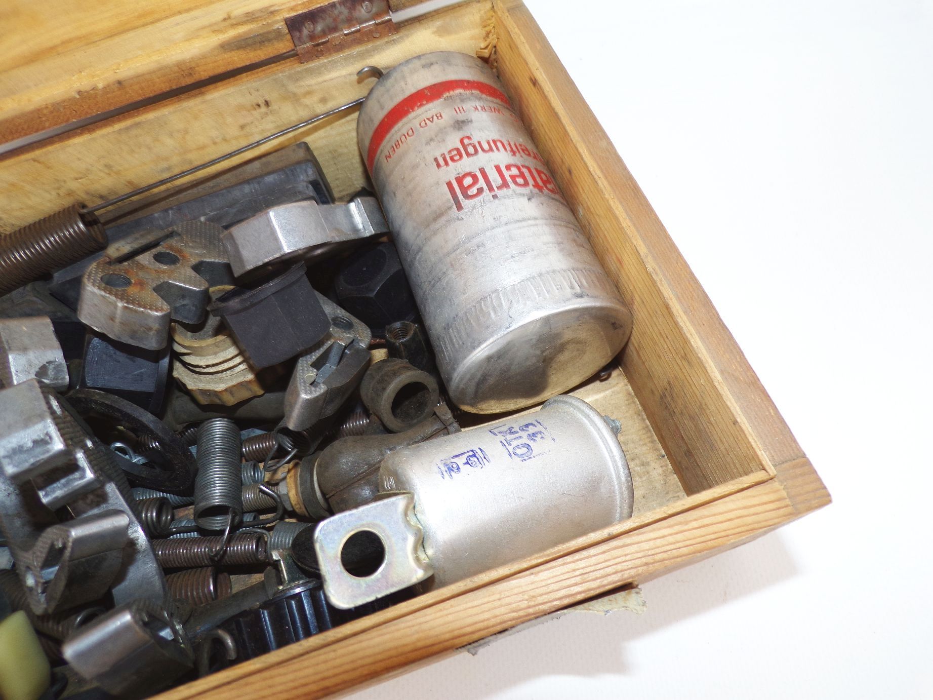 Trabant Ersatzteile Konvolut Kleinteile Oldtimer DDR Trabi Trabant Ersatzteile Konvolut Kleinteile Oldtimer DDR Trabi