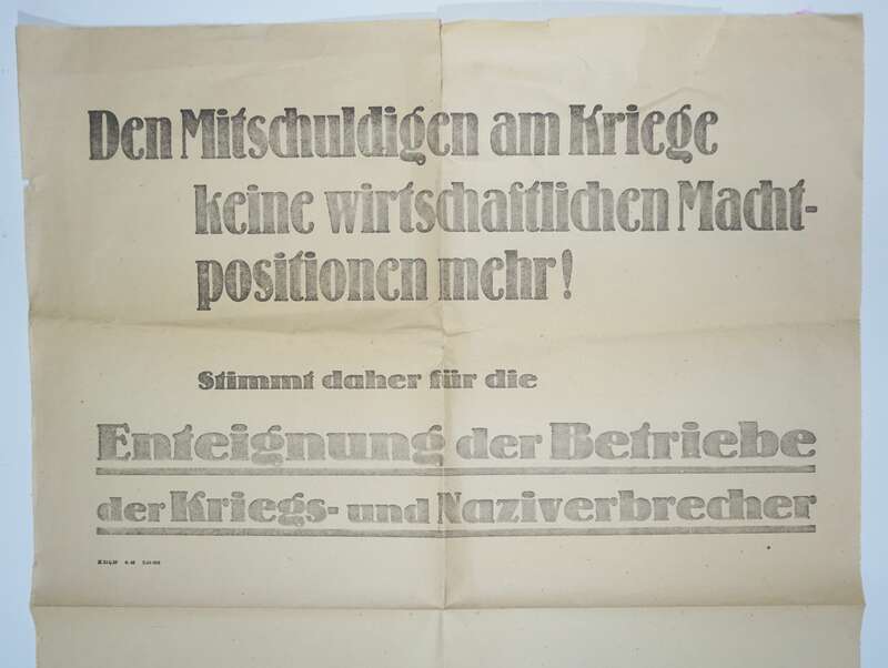 DDR Plakat Enteignung der Betriebe der Kriegs - und Naziverbrecher 1956 Propaganda !