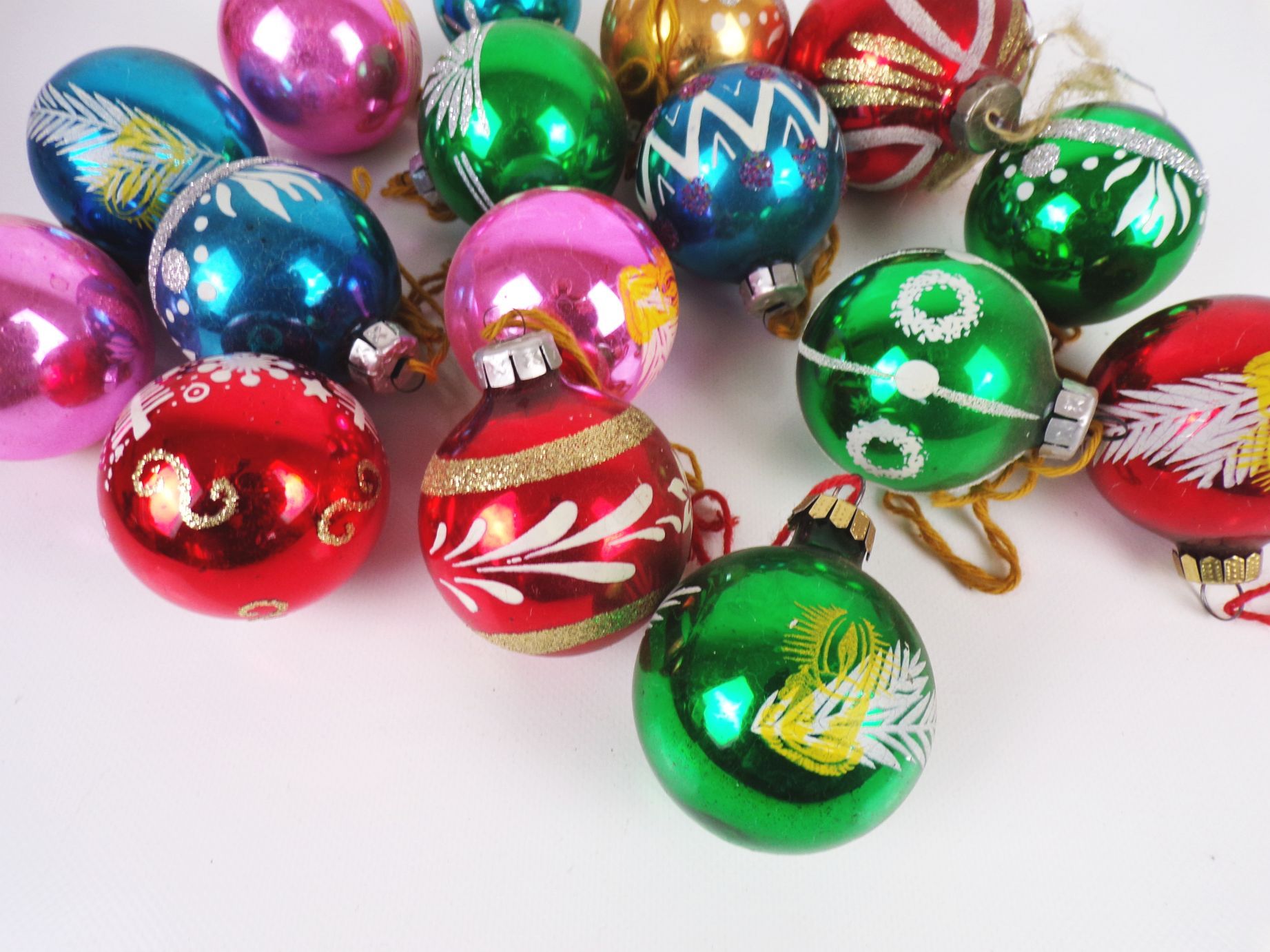 DDR Weihnachtskugeln Glas 16 Stück Bunt Vintage 