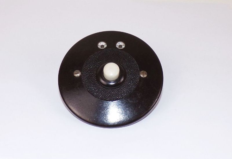 Alter Lichtschalter An Aus Druckknopf Bakelit Rund Zico DRGM Wandschalter 