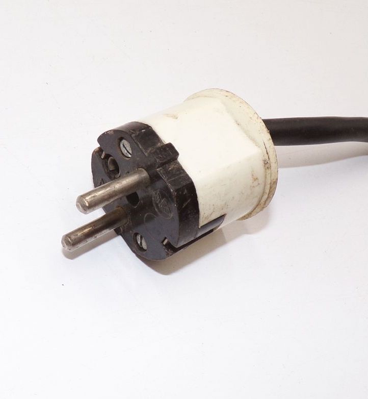 NVA Lampe Leuchte 100 Watt Scheinwerfer Handlampe DDR Volksarmee 