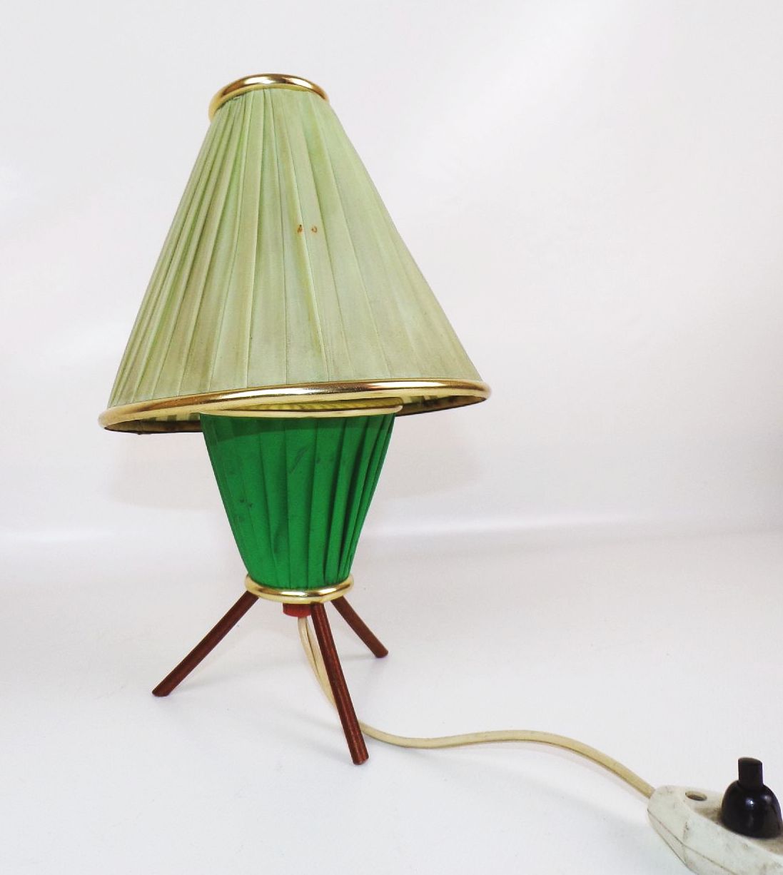 Vintage Tütenlampe Dreibein Kleine Tischleuchte Grün E27 Retro Look 