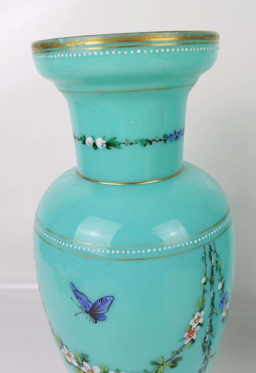 Alte Vasen Opalglas Emailmalerei um 1890 Böhmen 