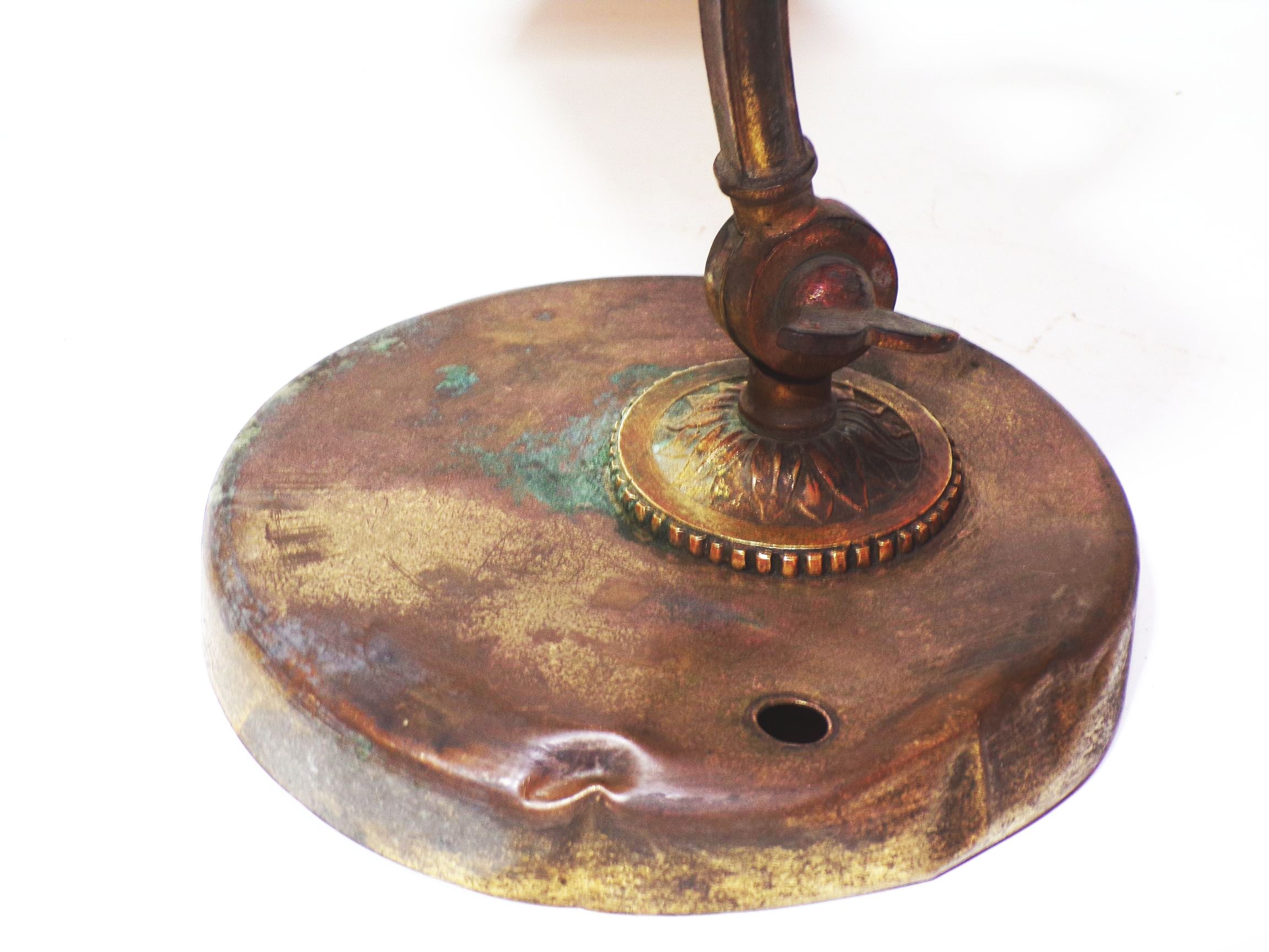 Alte Messing Schreibtischlampe Bankerlampe Ersatzteilspender Bastlerware