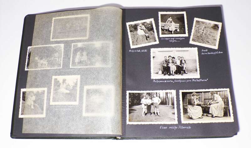 DDR Fotoalbum 1957 Thüringen Reise Eisenach Rudolstadt Wartburg Auto Zoo