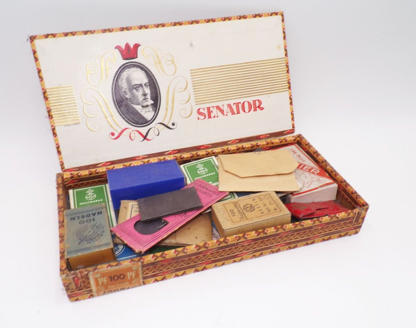 Alte Nadeln Nähnadel Konvolut needles 