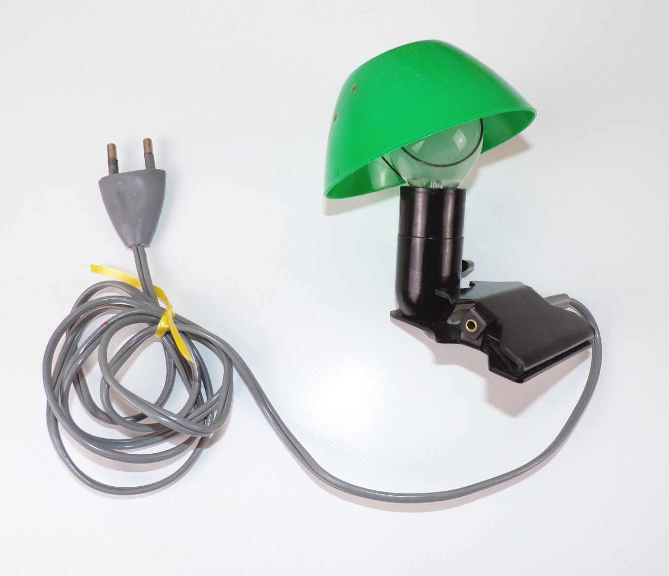 Alte Leselampe Klemmleuchte Grün Schwarz DDR E14 Vintage