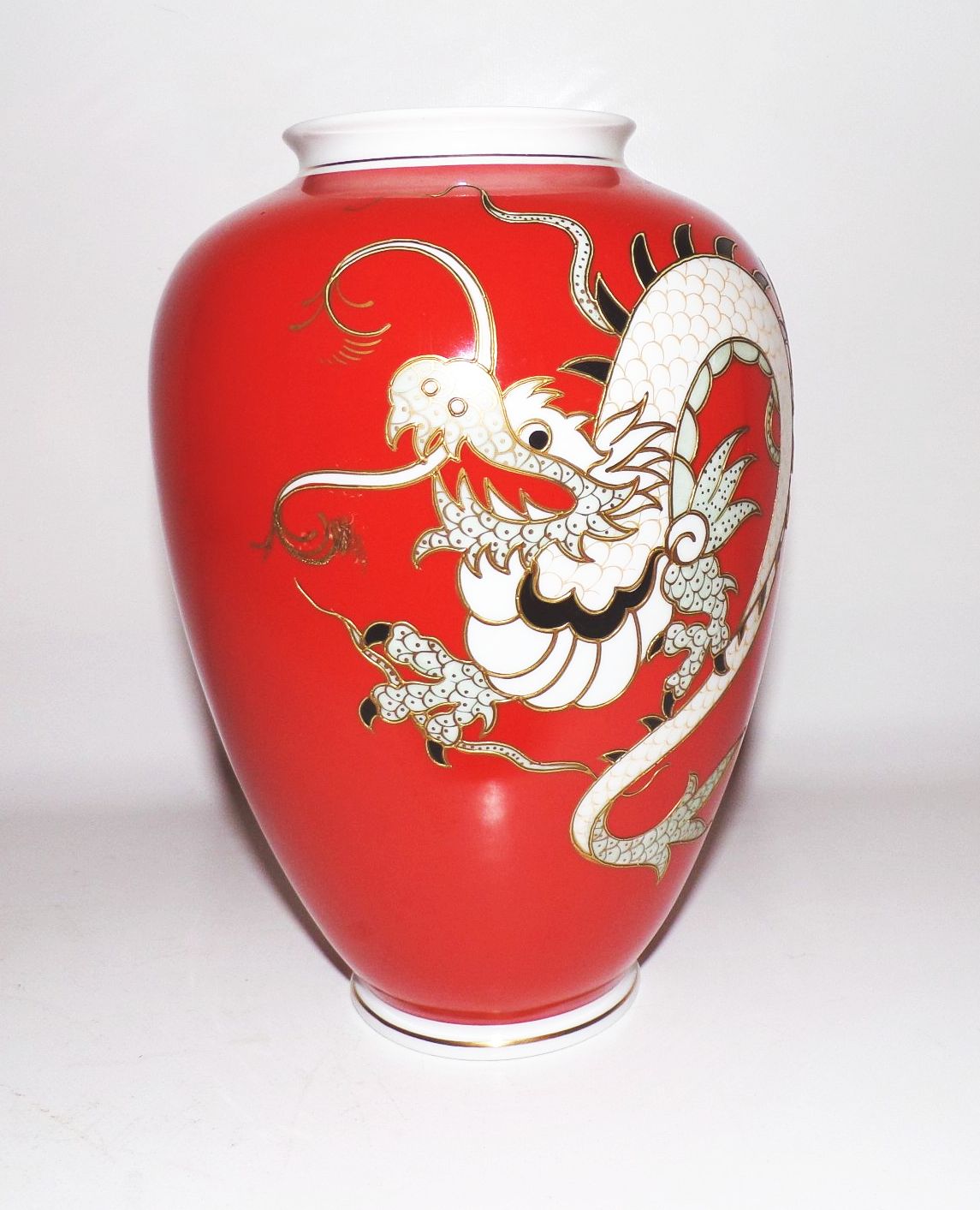 Schaubachkunst Vase Ming Drache Rot Goldrelief handbemalt Vintage 