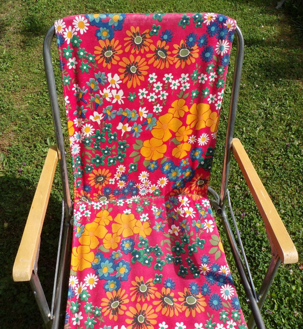 DDR Klappstuhl Gartenstuhl Campingstuhl Bunt Blumen 