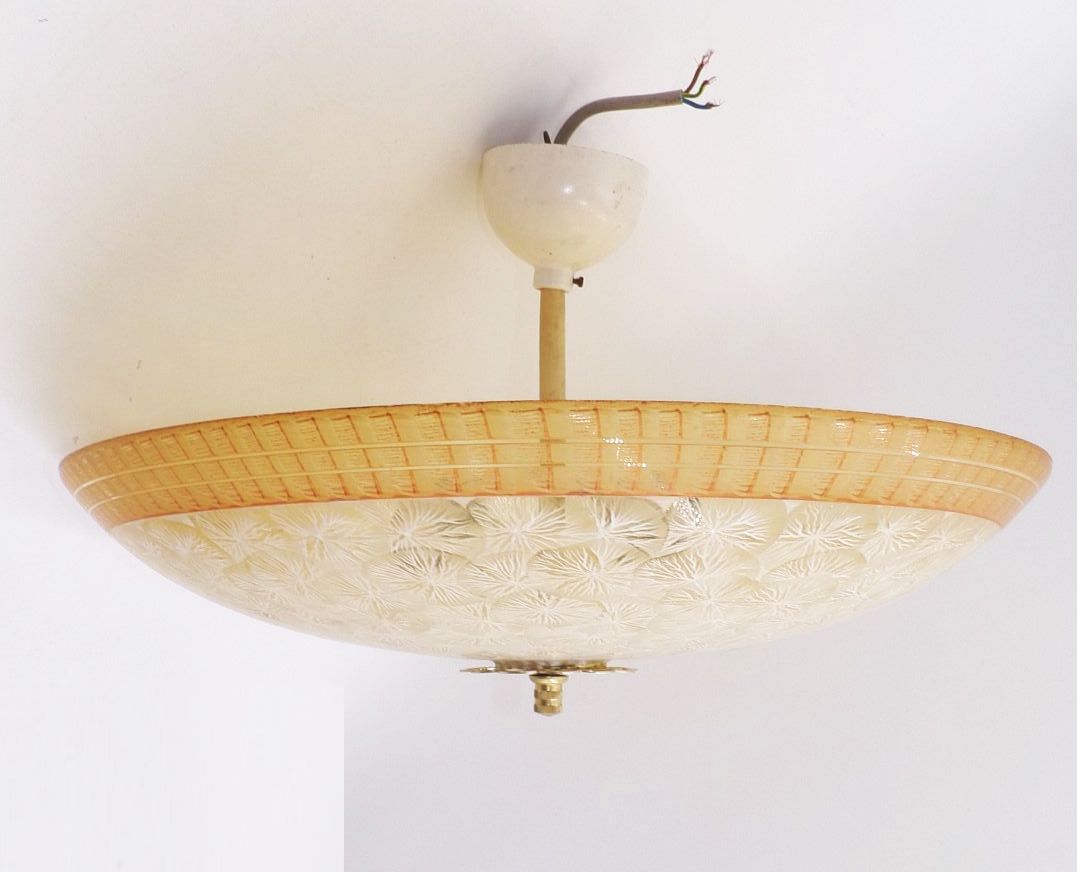 Alte Schalenlampe Deckenleuchte Rund 60er true Vintage Lampe