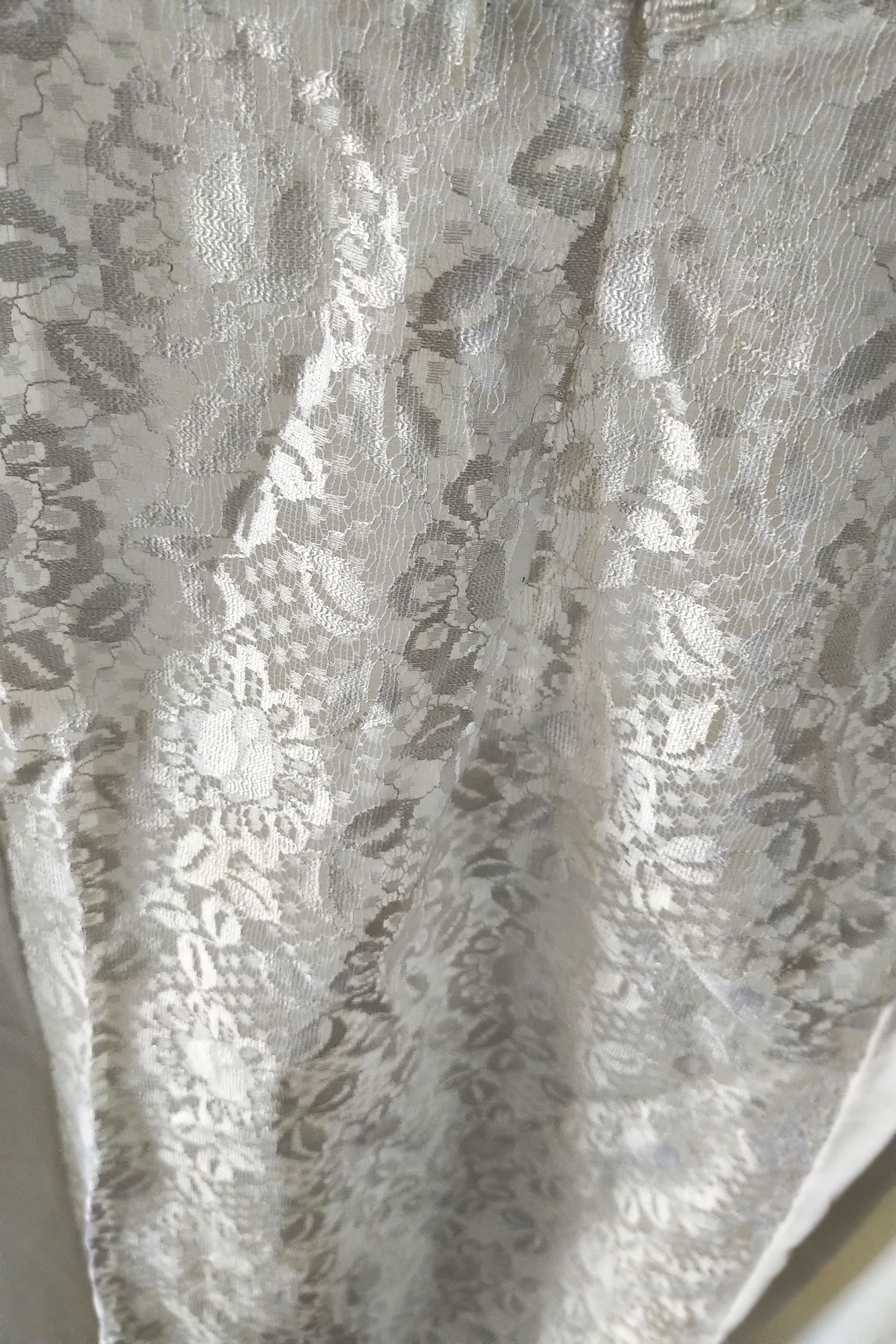 Vintage Damen Negligee mit Spitze Baumwolle Nachthemd Unterkleid Weiß