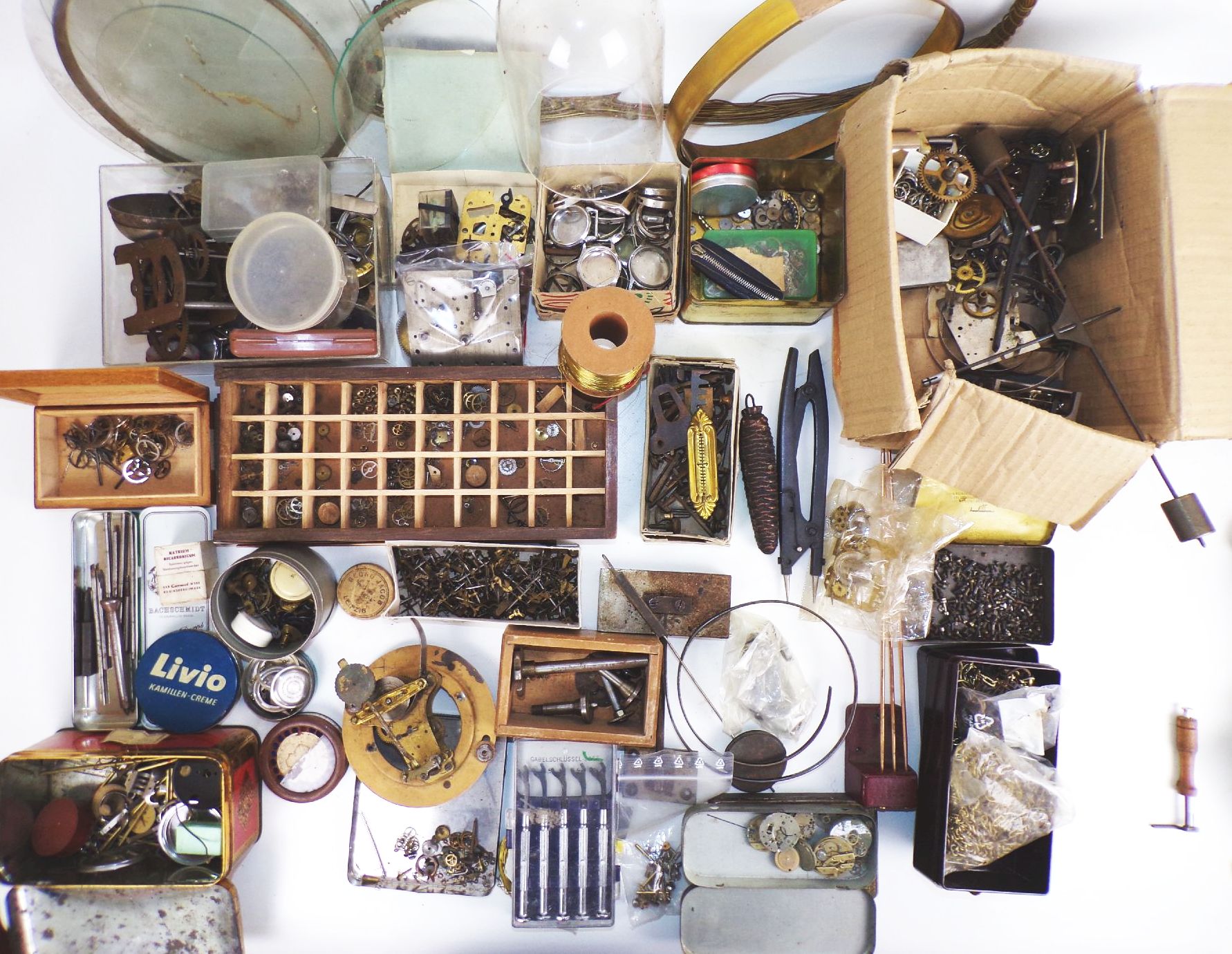 Konvolut Uhrmacher Ersatzteile Werkzeug Bastlerware Kleinteile 