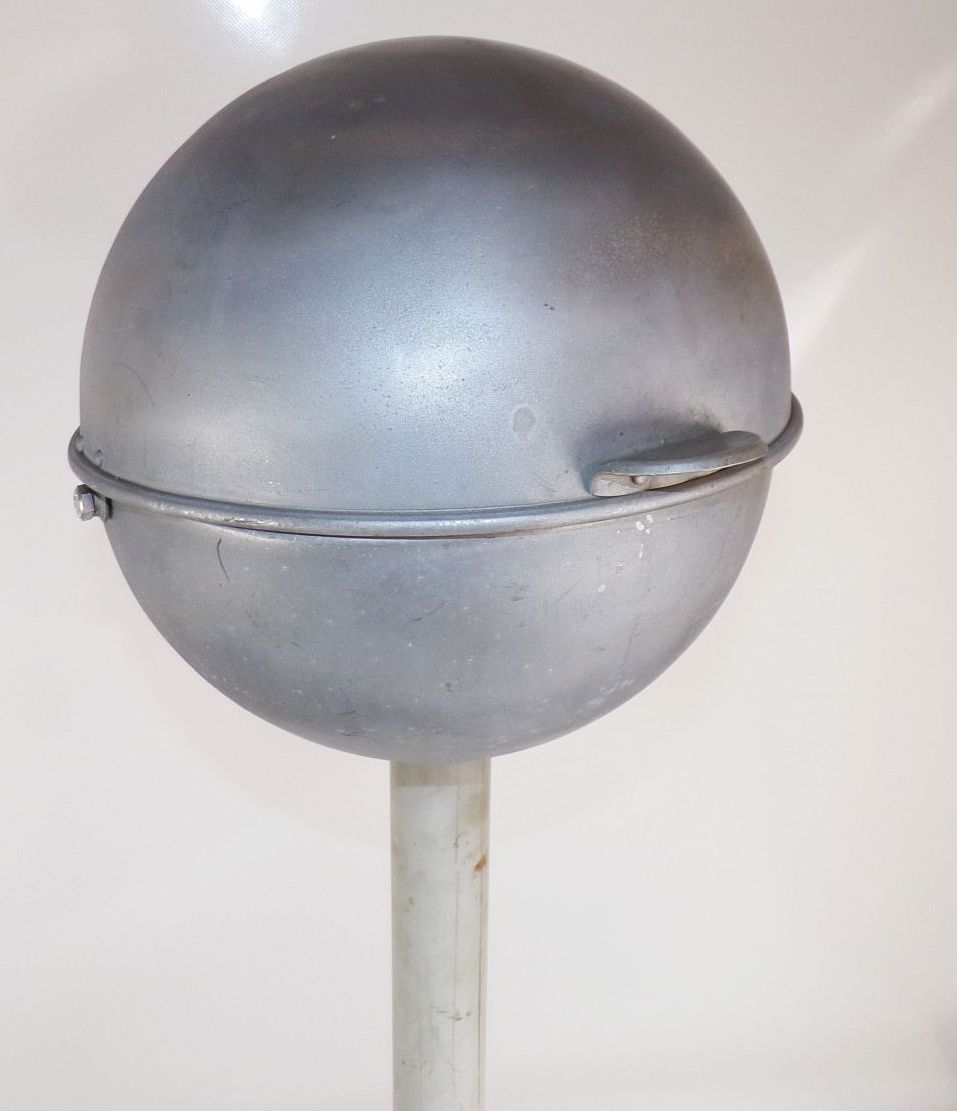 Standaschenbecher Ascher DDR Alu Kugelascher Vintage 