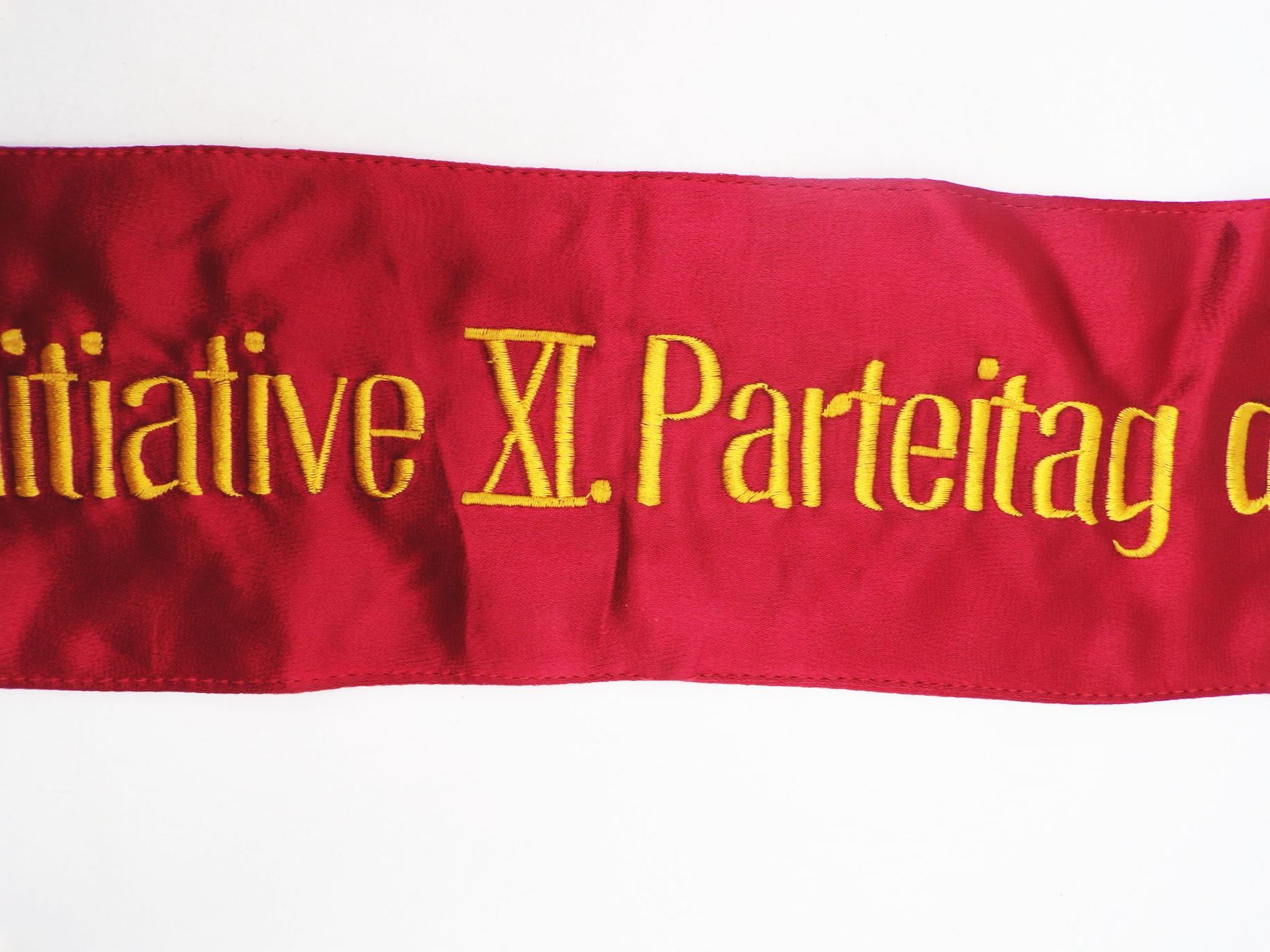 Alter Wimpel Seiden Banner GST Initiative XI Parteitag der SED bestickt