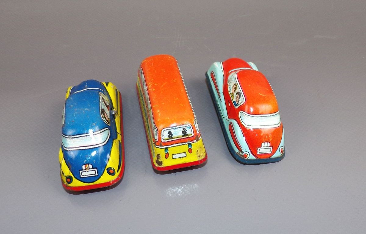 DDR Autobahn Rennbahn Blechspielzeug Autos Ungarn 