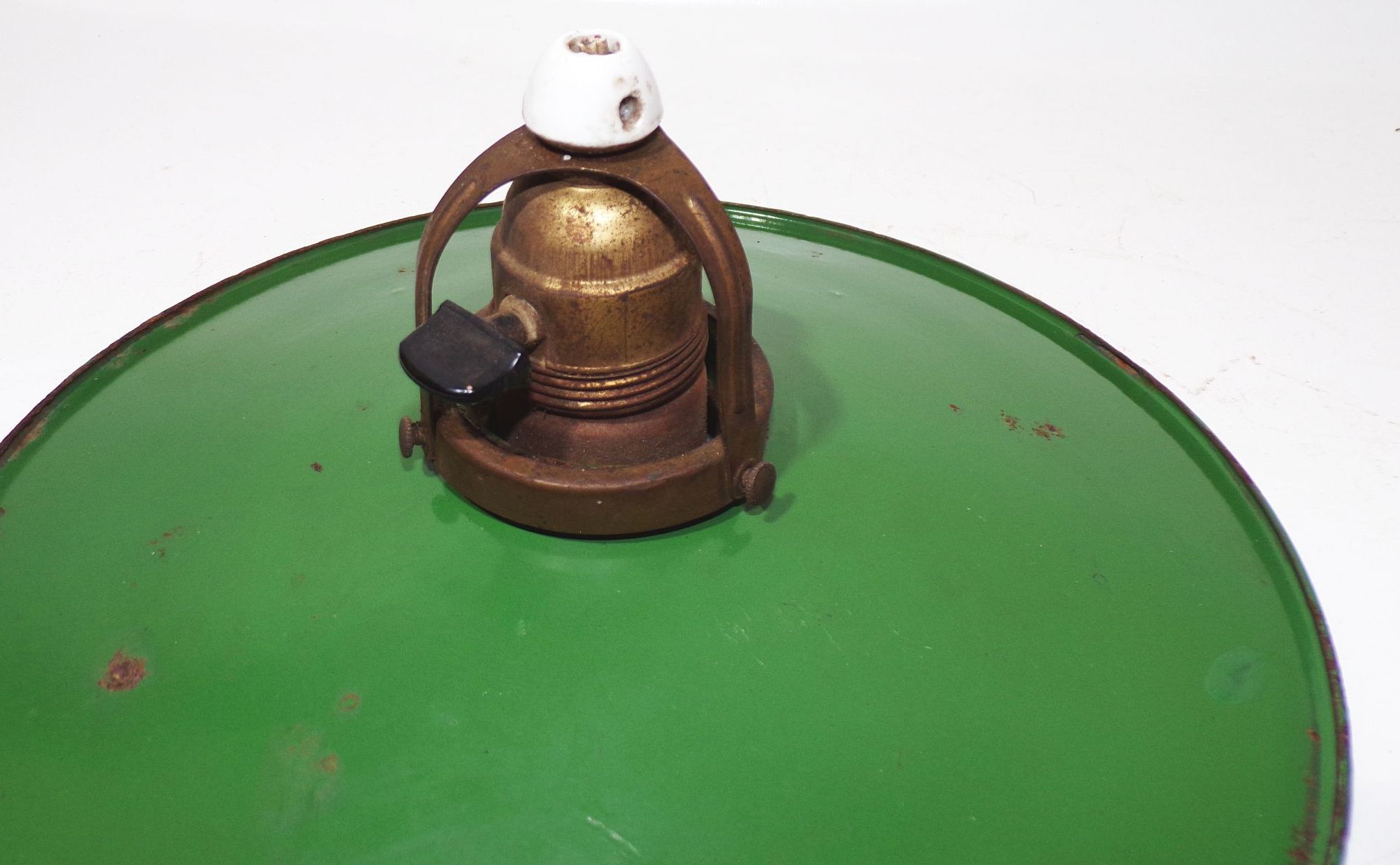 Alte Werkstattlampe Emaille Grün Weiss Rund Pendelleuchte Vintage 