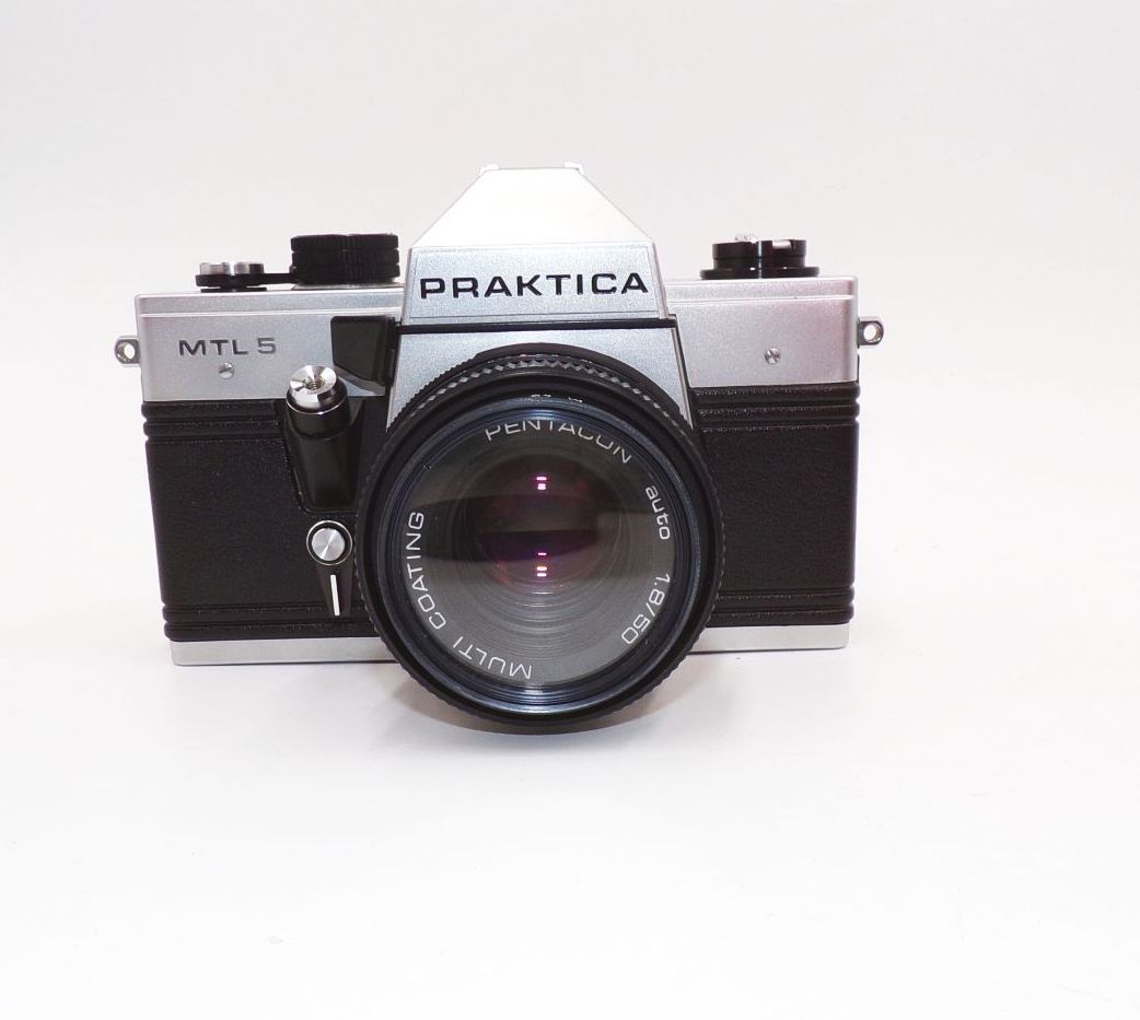 Praktica MTL 5 Spiegelreflexkamera Pentacon mit Zubehör Praktica MTL 5 Spiegelreflexkamera Pentacon mit Zubehör