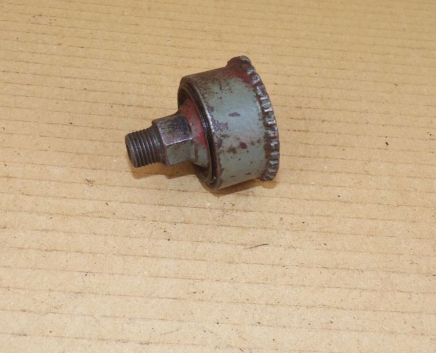 Alte Fettbuchse Staufferbuchse Größe 4 System Stauffer