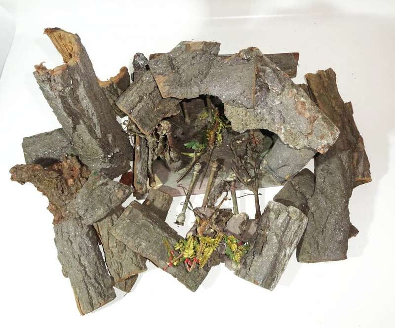 Uralt Krippe wohl Böhmen 1850 bis 1900 Holz Glitzer Weihnachtskrippe