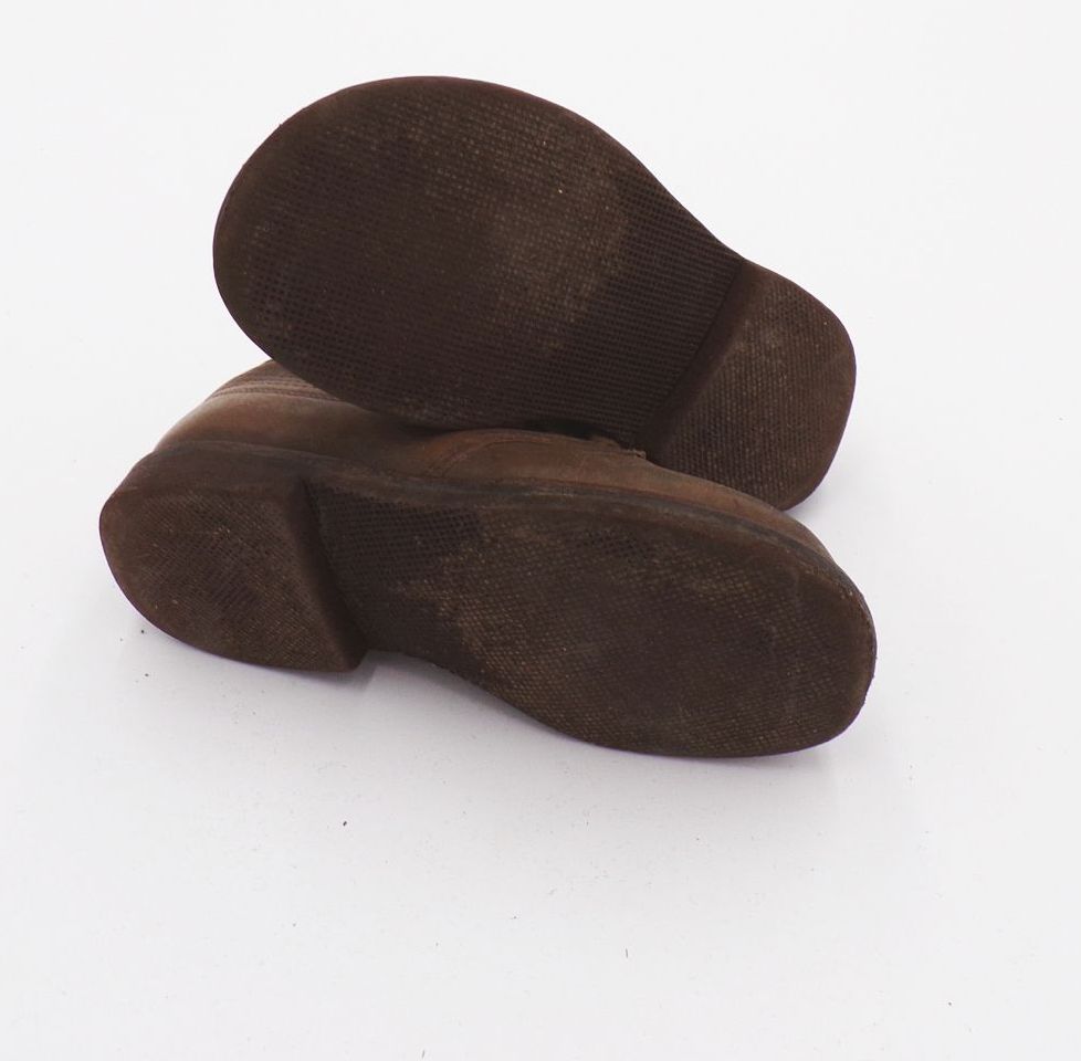 Alte Schuhe aus Leder Kinderschuhe Größe 30 Deko Vintage Straßenschuhe