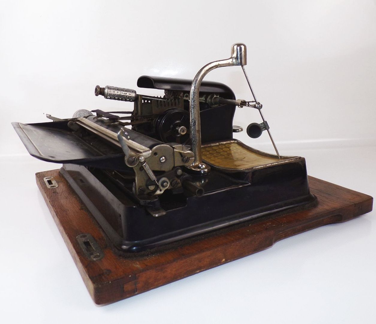 Alte Mignon Schreibmaschine typewriter Holzkoffer Alte Mignon Schreibmaschine typewriter Holzkoffer