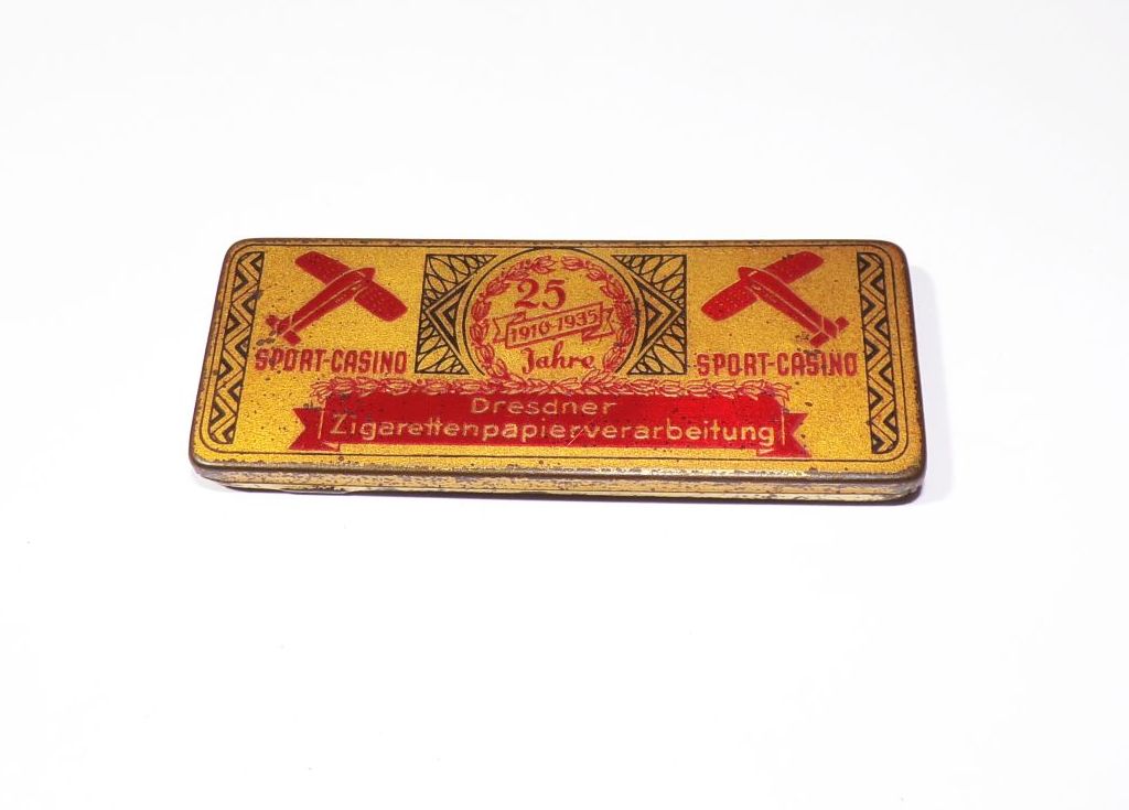 Alte Blechdose Sport Casino Dresden Zigarettenpapier 1935 Flugzeug 
