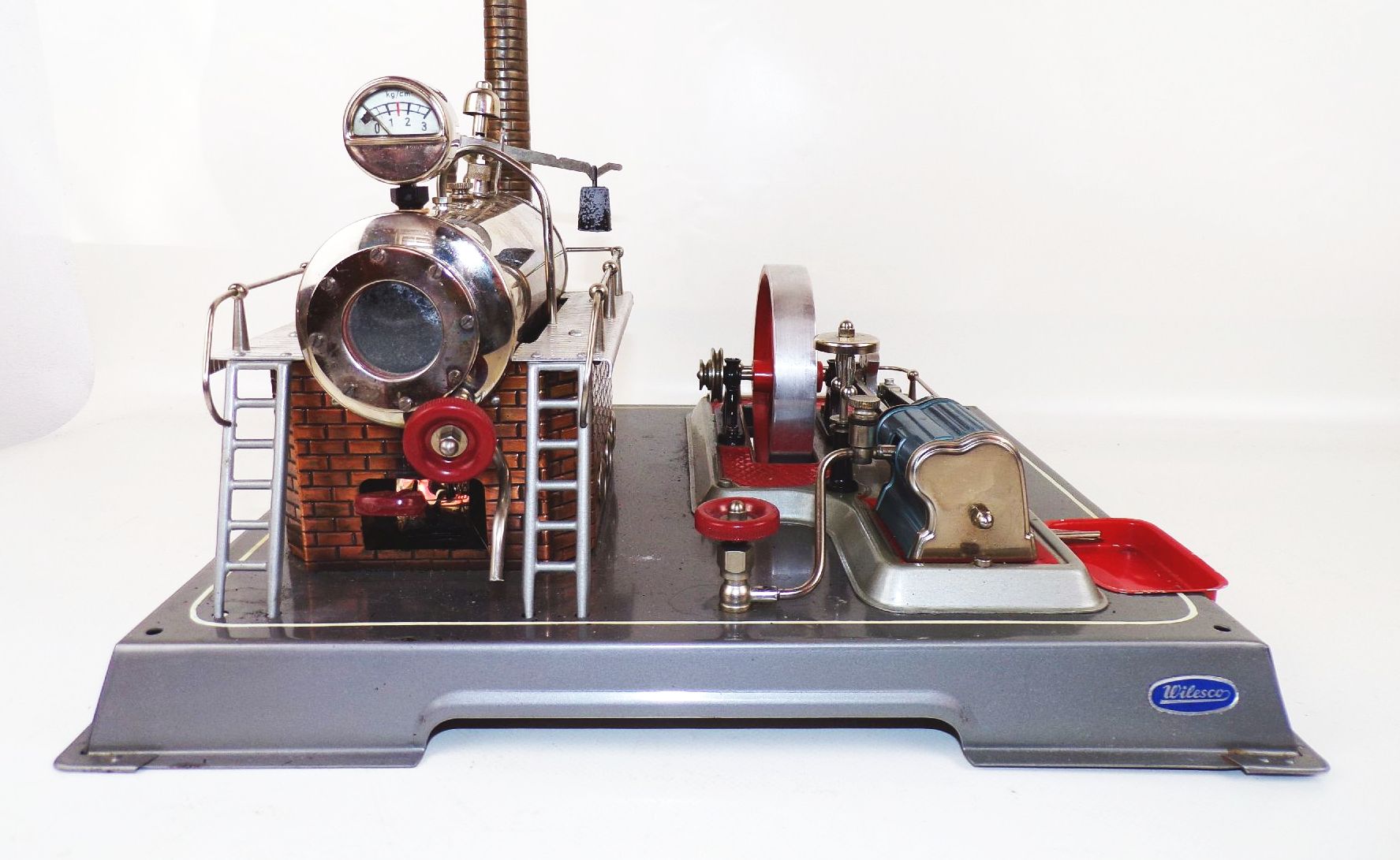 Wilesco D20 Dampfmaschine mit Originalkarton Wilesco D20 Dampfmaschine mit Originalkarton