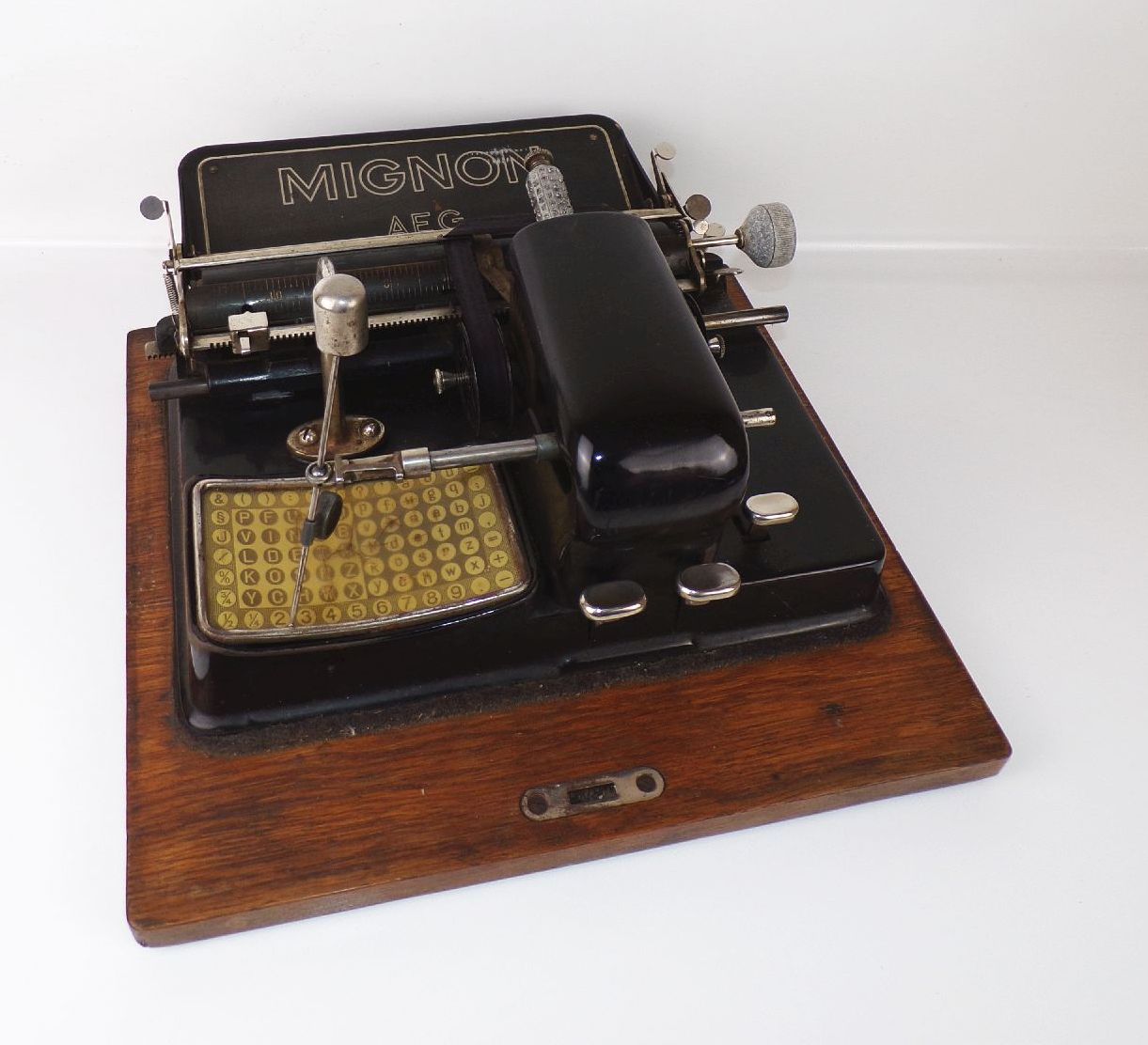 Alte Mignon Schreibmaschine typewriter Holzkoffer Alte Mignon Schreibmaschine typewriter Holzkoffer