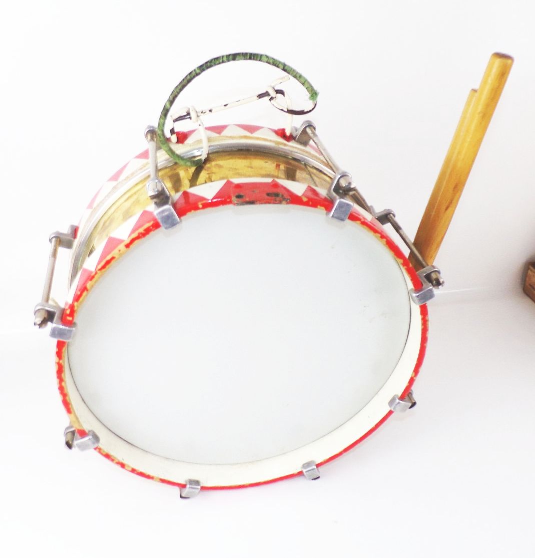 Alte Marschtrommel mit Zubehör Trommel 