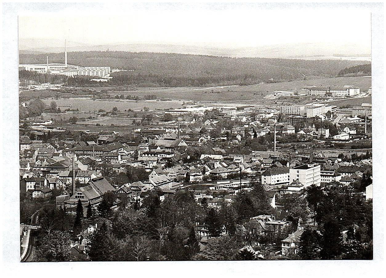 Foto Ak Ilmenau Thüringen Blick zum Eichicht Echtfoto DDR Foto Ak Ilmenau Thüringen Blick zum Eichicht Echtfoto DDR