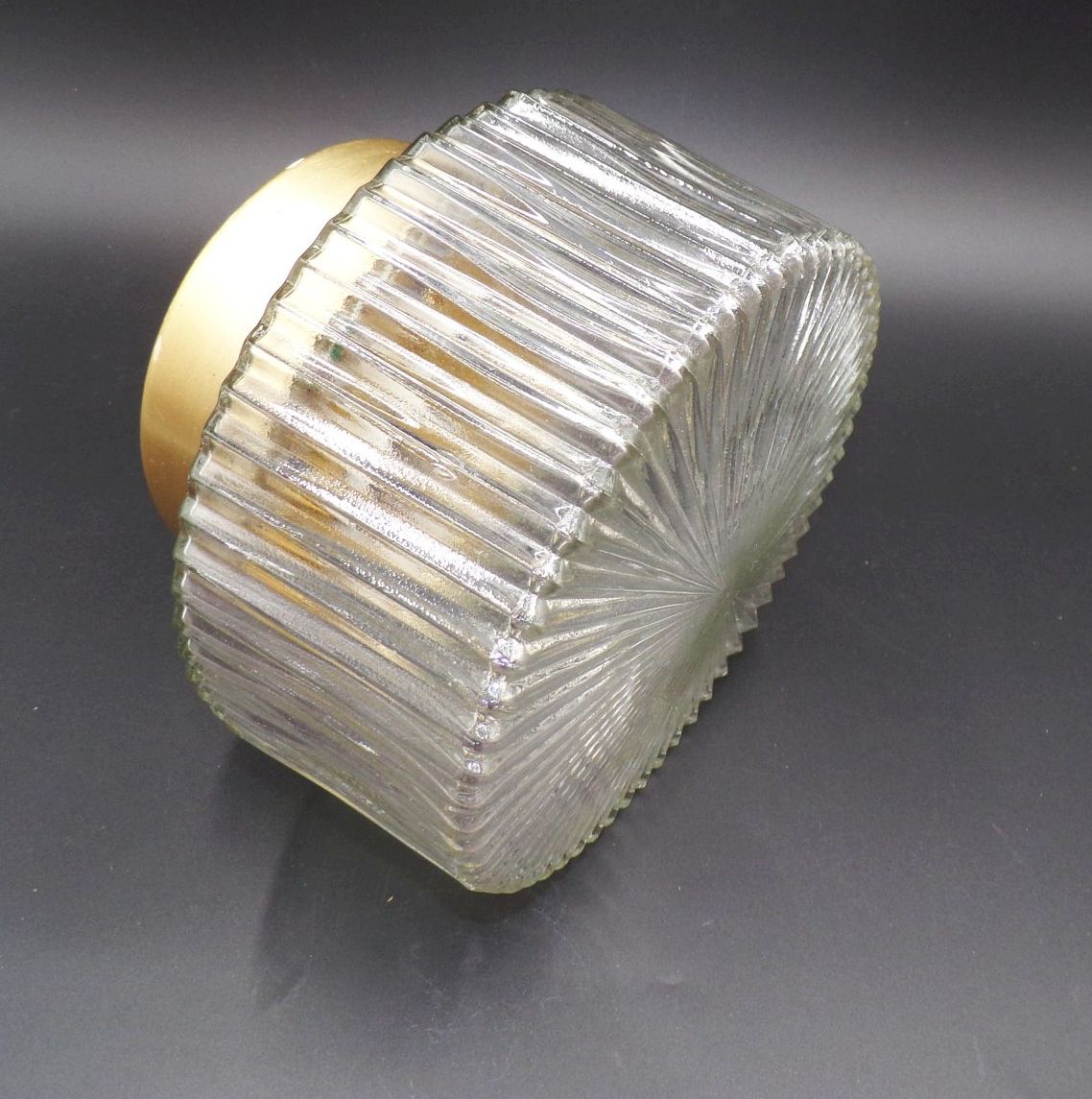 Alte Flurlampe Deckenleuchte DDR E27 Pressglas Alte Flurlampe Deckenleuchte DDR E27 Pressglas