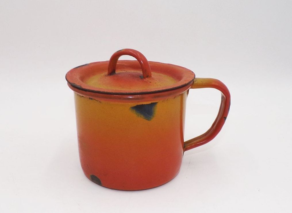 Altes Emaille Topf mit Deckel Tasse Henkel Geithain Shabby Vintage Tippel