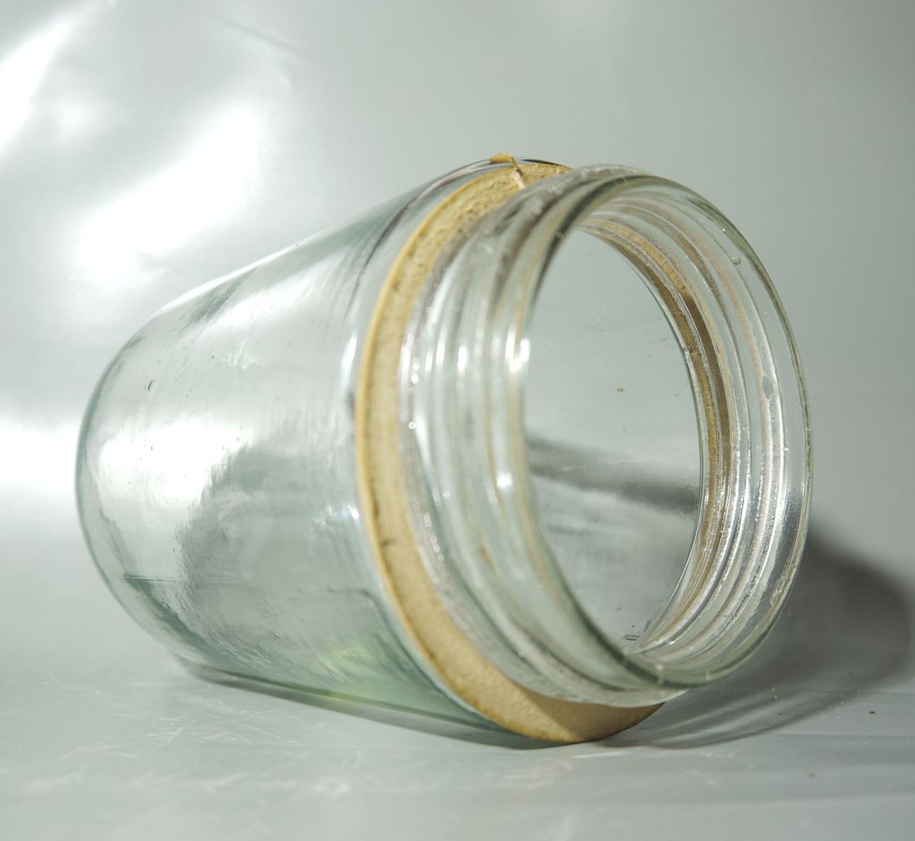 Design Leuchte Industrie alte Glaskolbenlampe schräg Porzellan Fassung