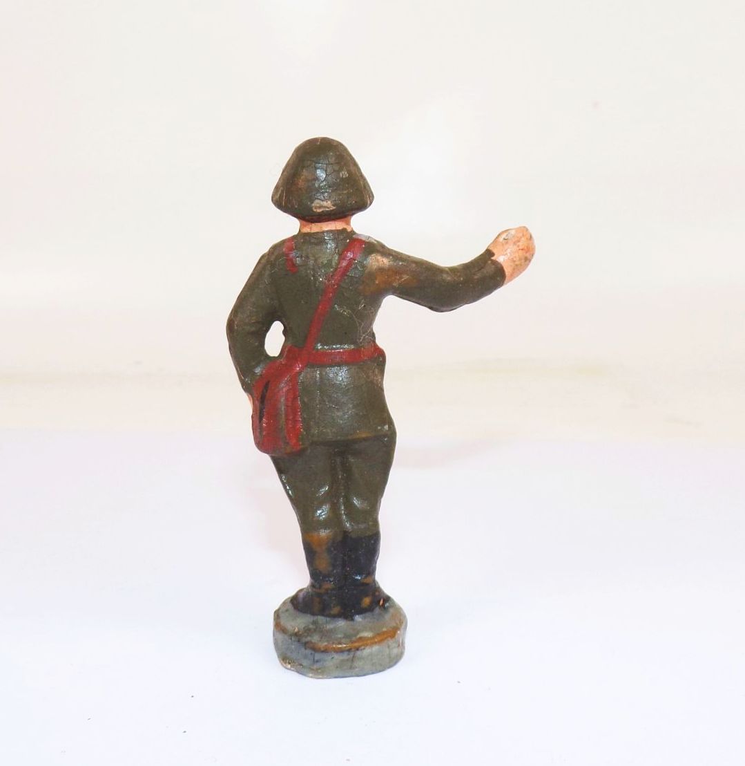 Alte Massefigur NVA Winker Regulierer 