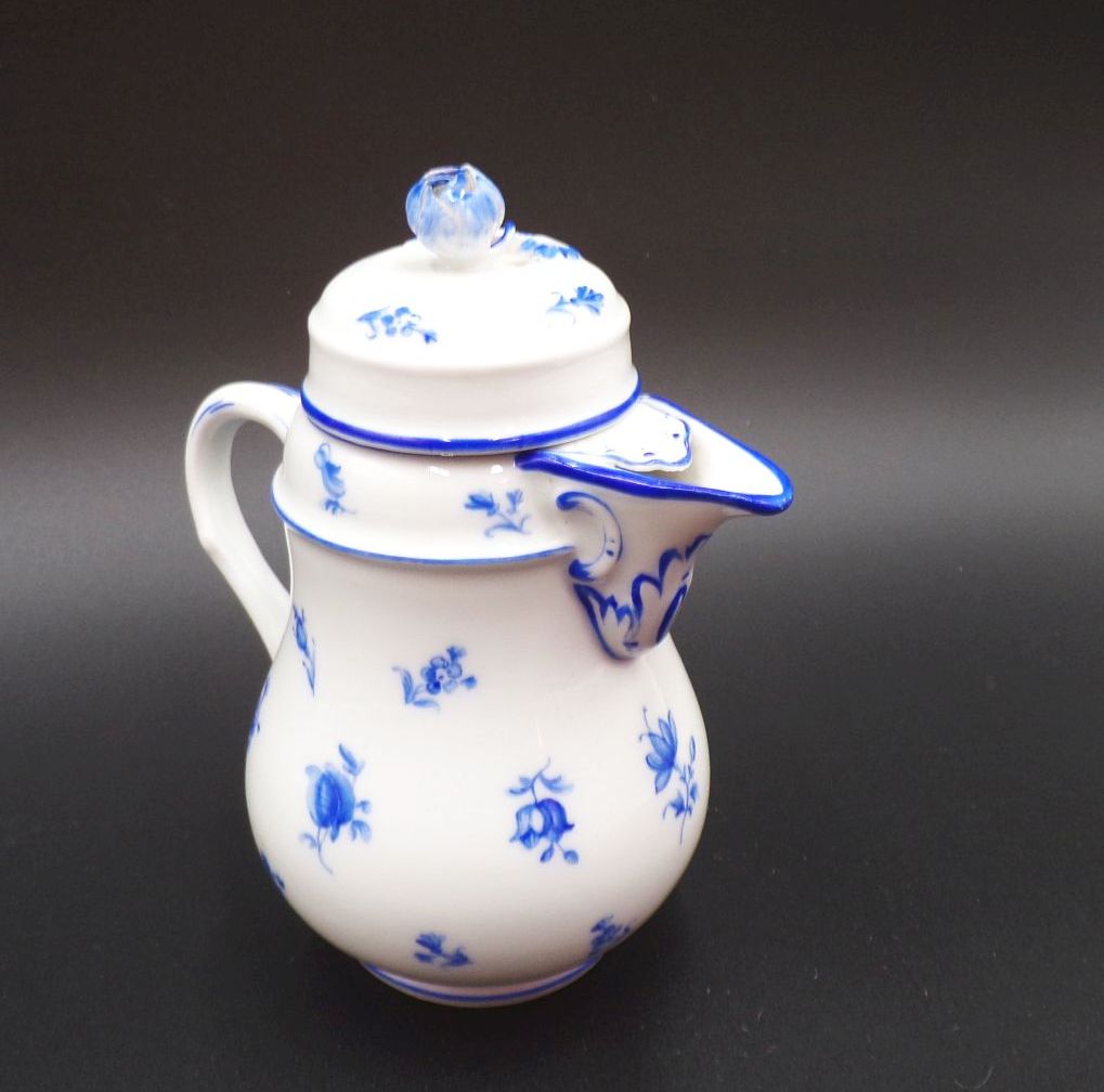 Alte Meissen Kakaokanne blau weiß Blumen Knaufzeit 2 Wahl Kännchen
