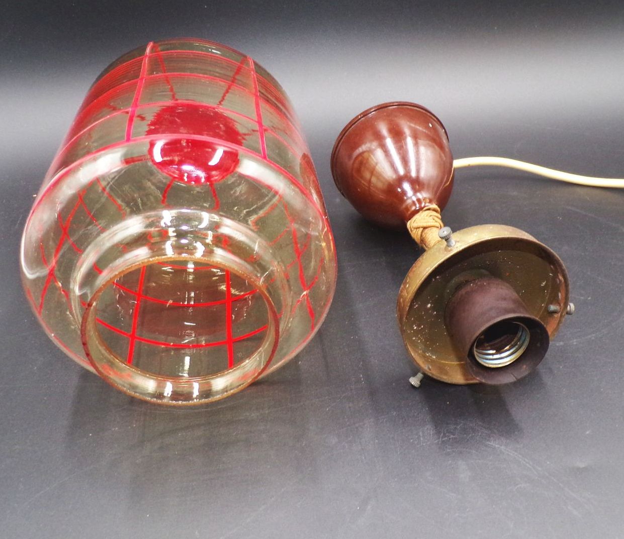 Alte Deckenlampe Liniertes Glas 40er 50er E27 Retro Look Alte Deckenlampe Liniertes Glas 40er 50er E27 Retro Look